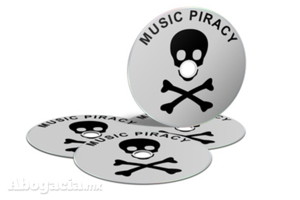 Los Derechos de Autor se aplican en casos de Piratería y Plagio
