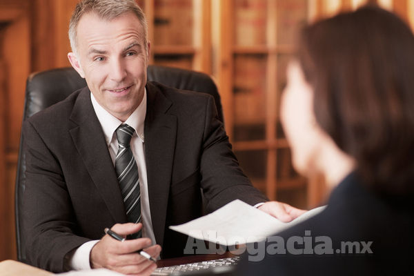9 consejos que debes saber antes de contratar un abogado