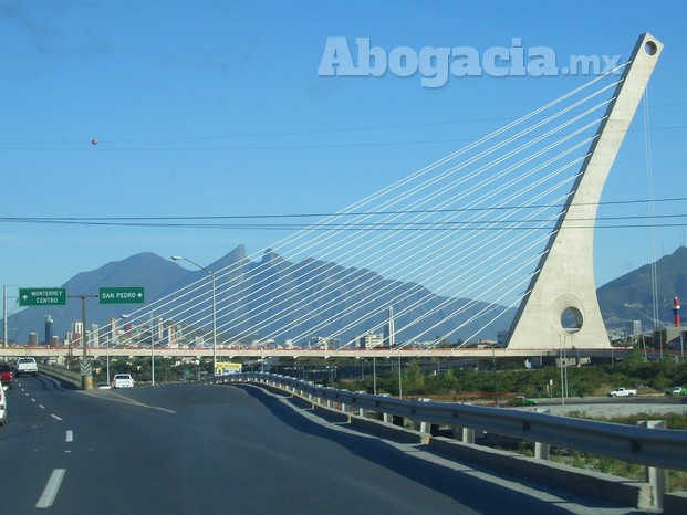 Puente Atirantado